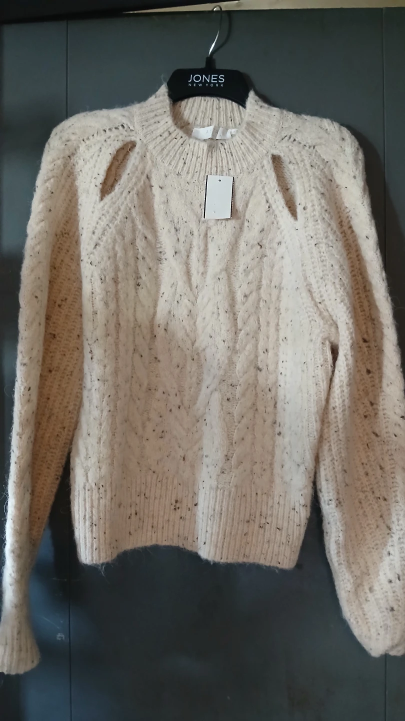 Cream Speckled Cut-Out Cable Knit Sweater