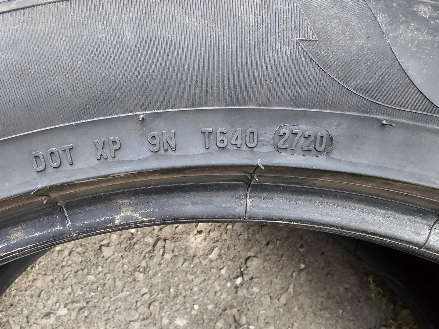 285/45 R21 PIRELLI WINTER TIRES (2 ONLY) - photo 4