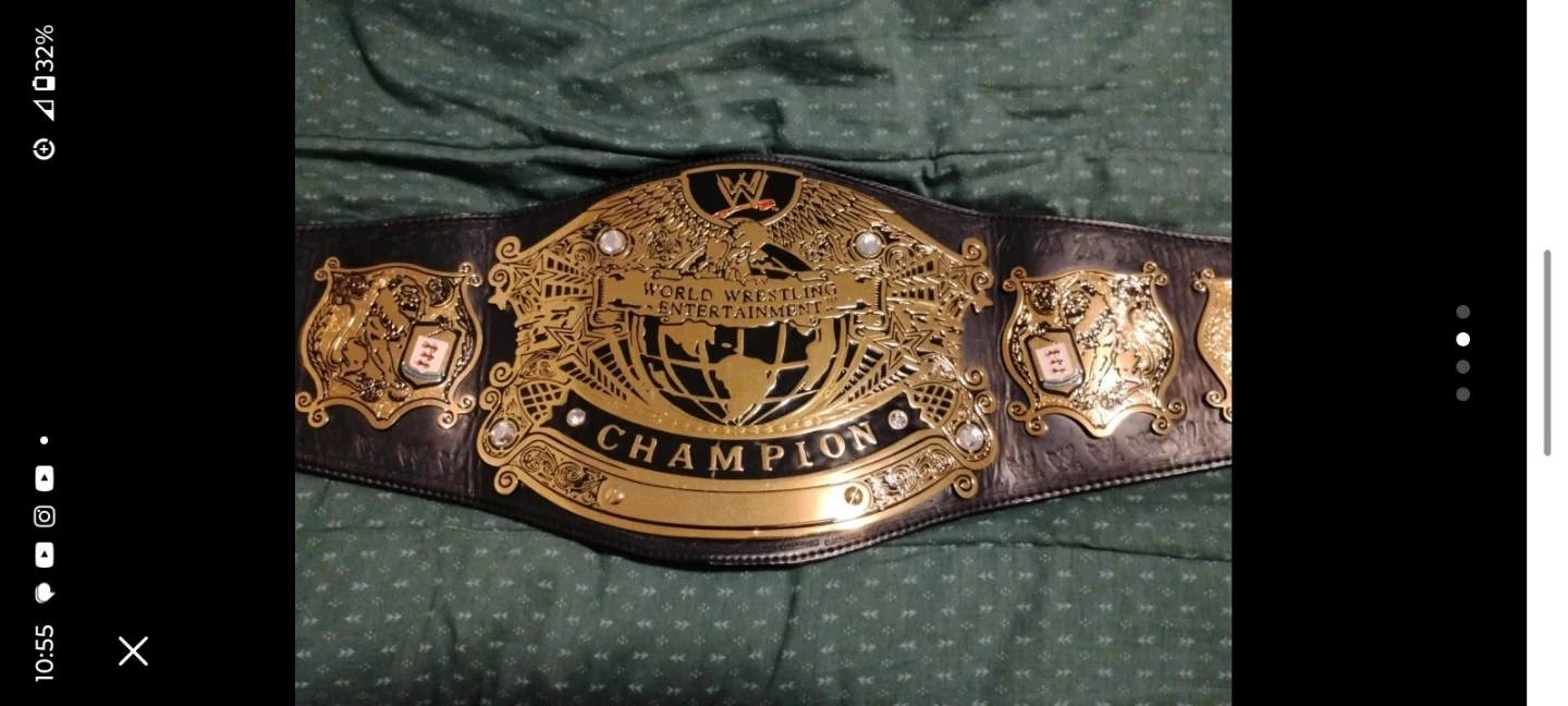 Selling A W.W.E Undisputed Wrestling Championship Belt - photo 2