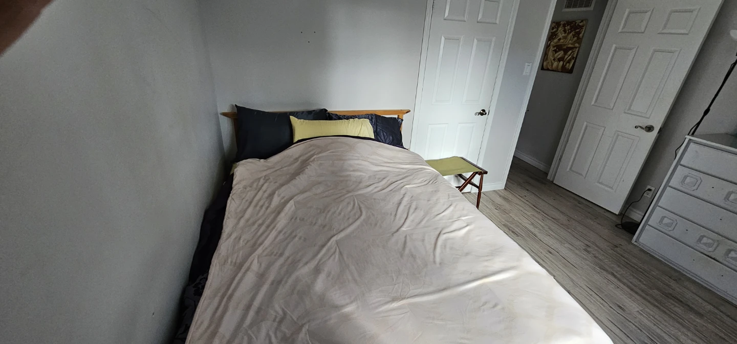 ROOM FOR RENT FOR STUDENT - photo 2