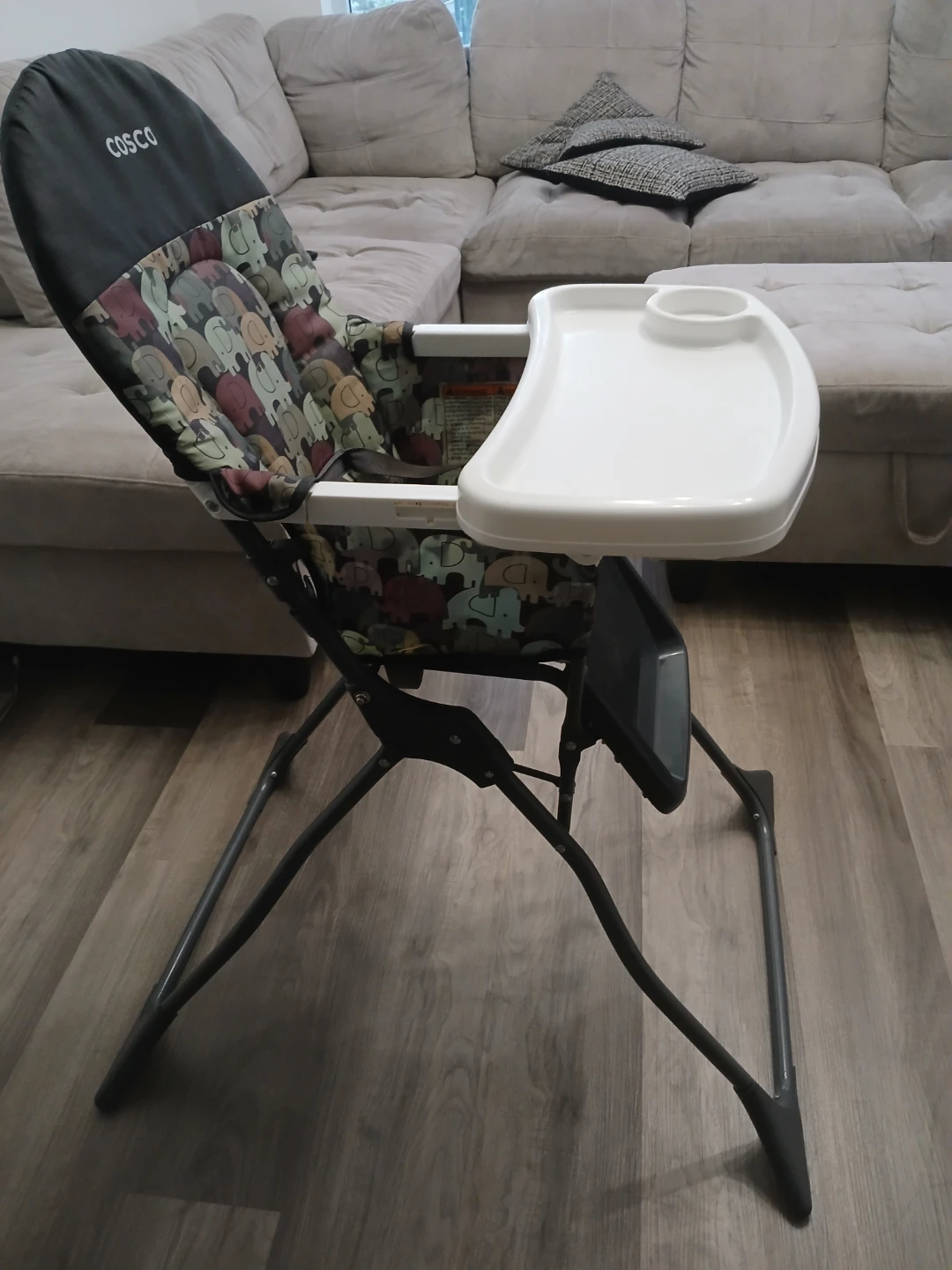 Cosco High Chair with Elephant Print - photo 2