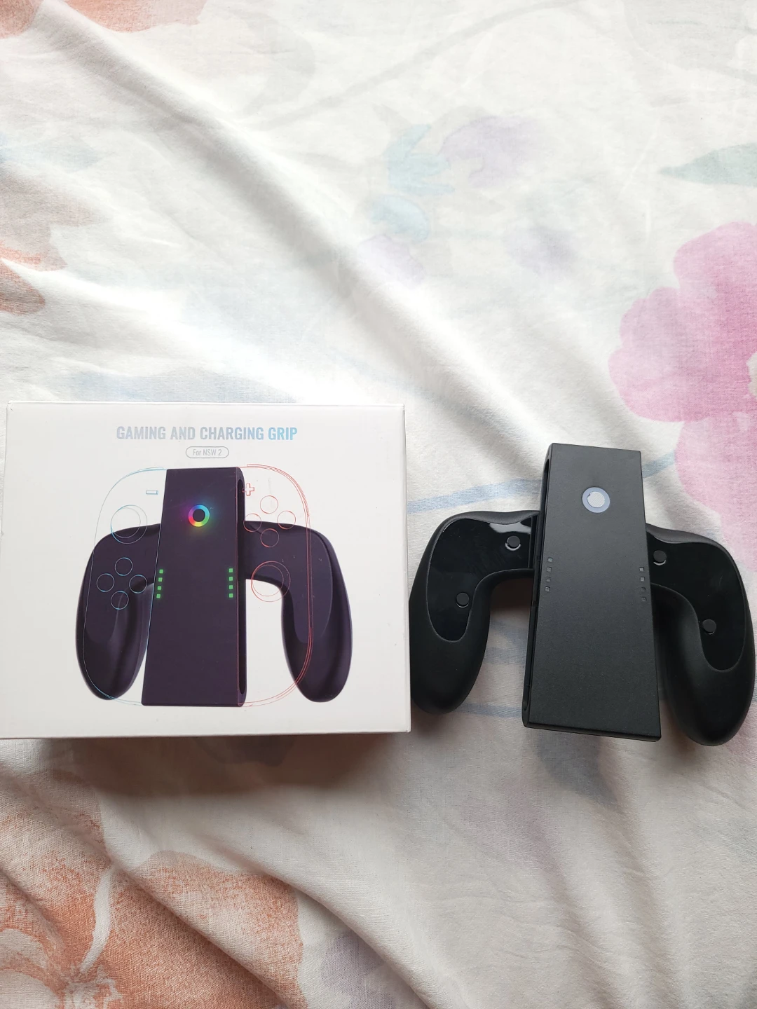 Nintendo Switch 2 Joy-Cons, Charging Grip & Sports Kit Bundle - photo 3