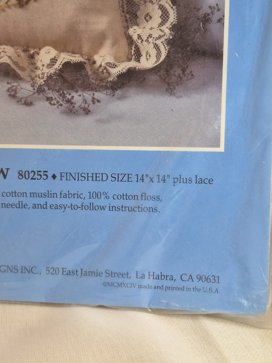 Candamar Designs inc. Embroidery Lily of the Valley Pillow Kit - photo 3
