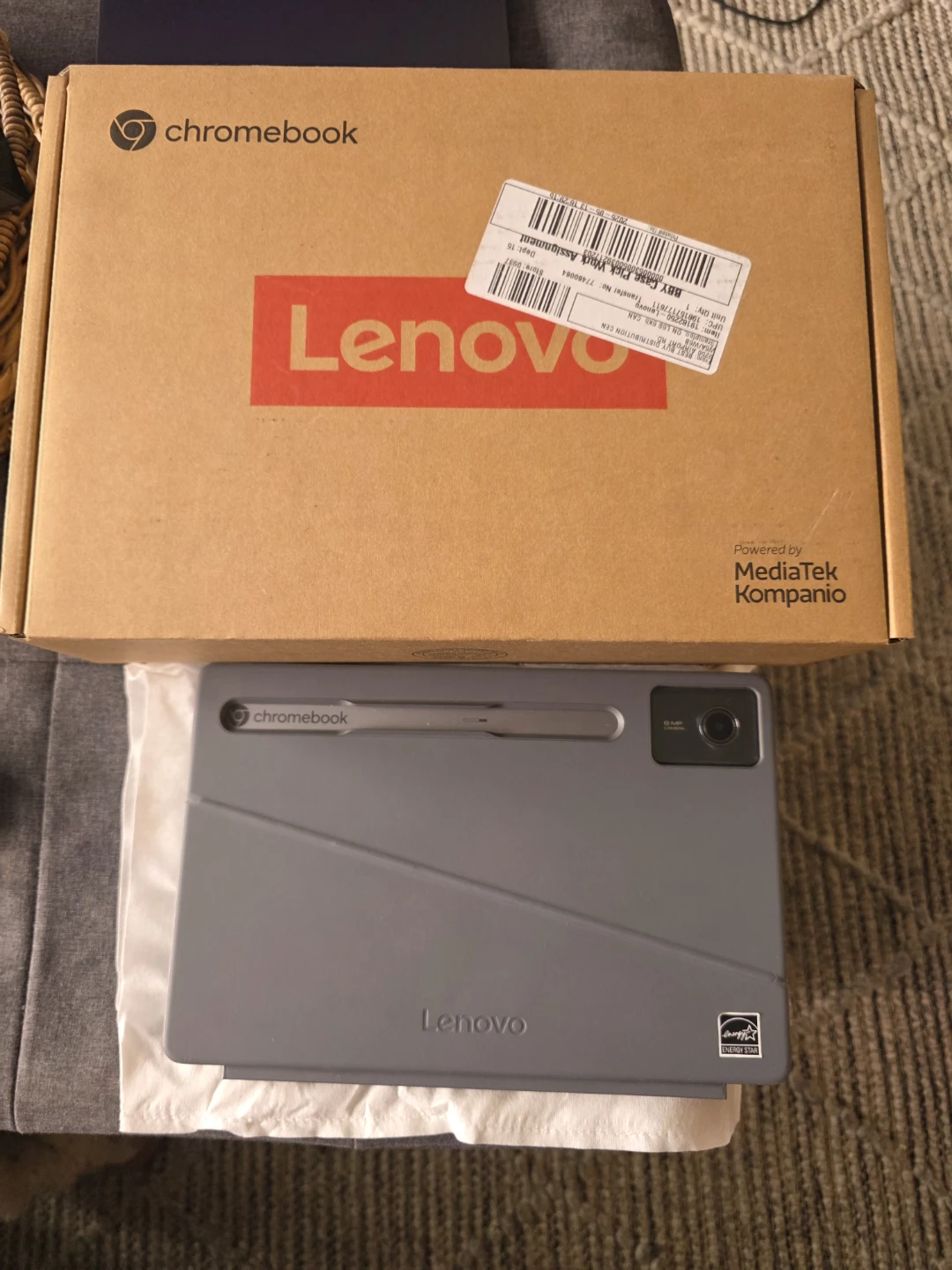 Lenovo Chromebook Duet Gen 9 (11-inch)  $140 OBO - photo 5