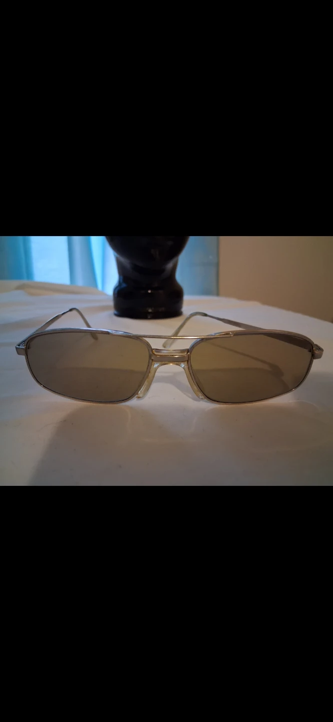 Aviator Sunglasses with Case - photo 3
