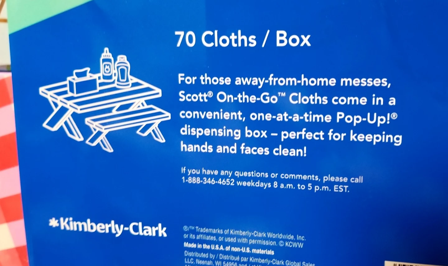 NEW Scott On-the-Go Pop-Up Cloths 70 count - photo 2