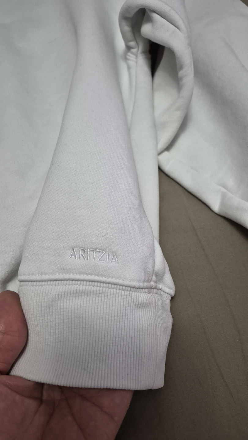 Aritzia Sweatfleece Cozy Fleece Crewneck - White - Size S - photo 2