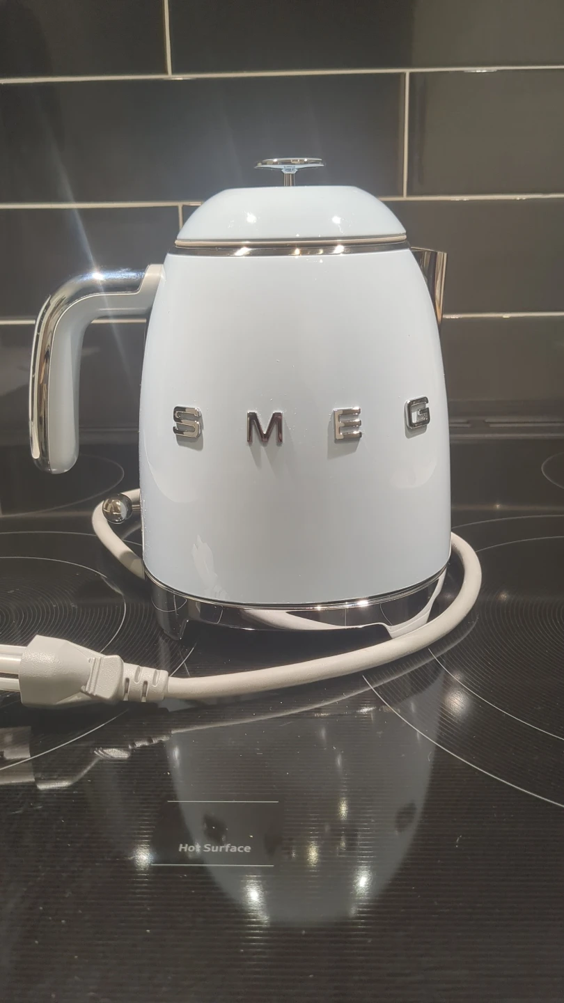 SMEG Mini Electric Kettle 0.8L (Pastel Blue)