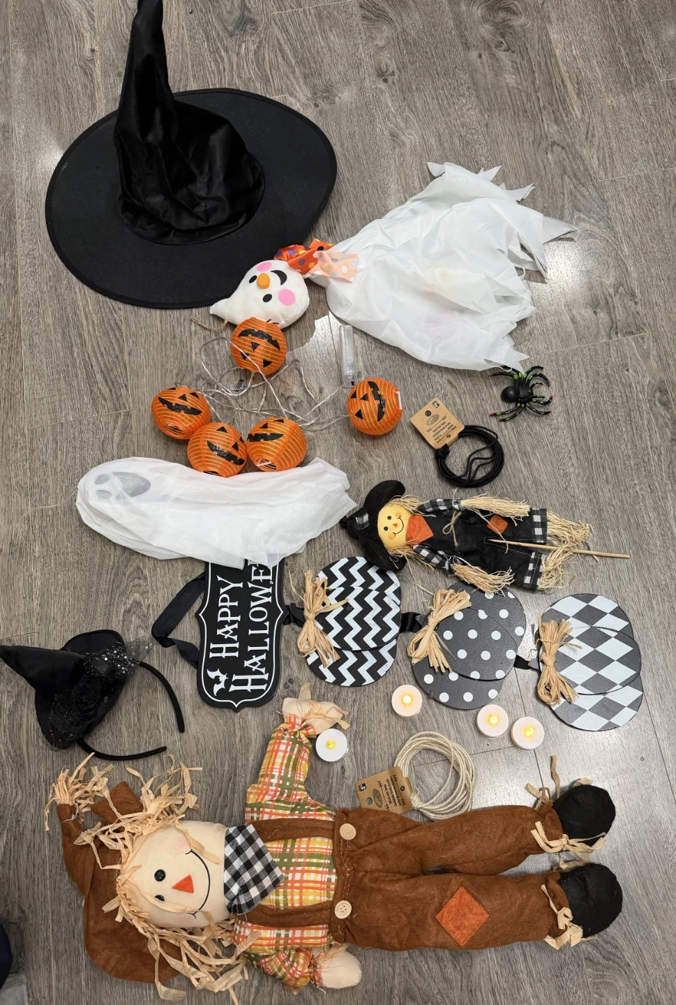 Move out sale - Halloween Decor Bundle