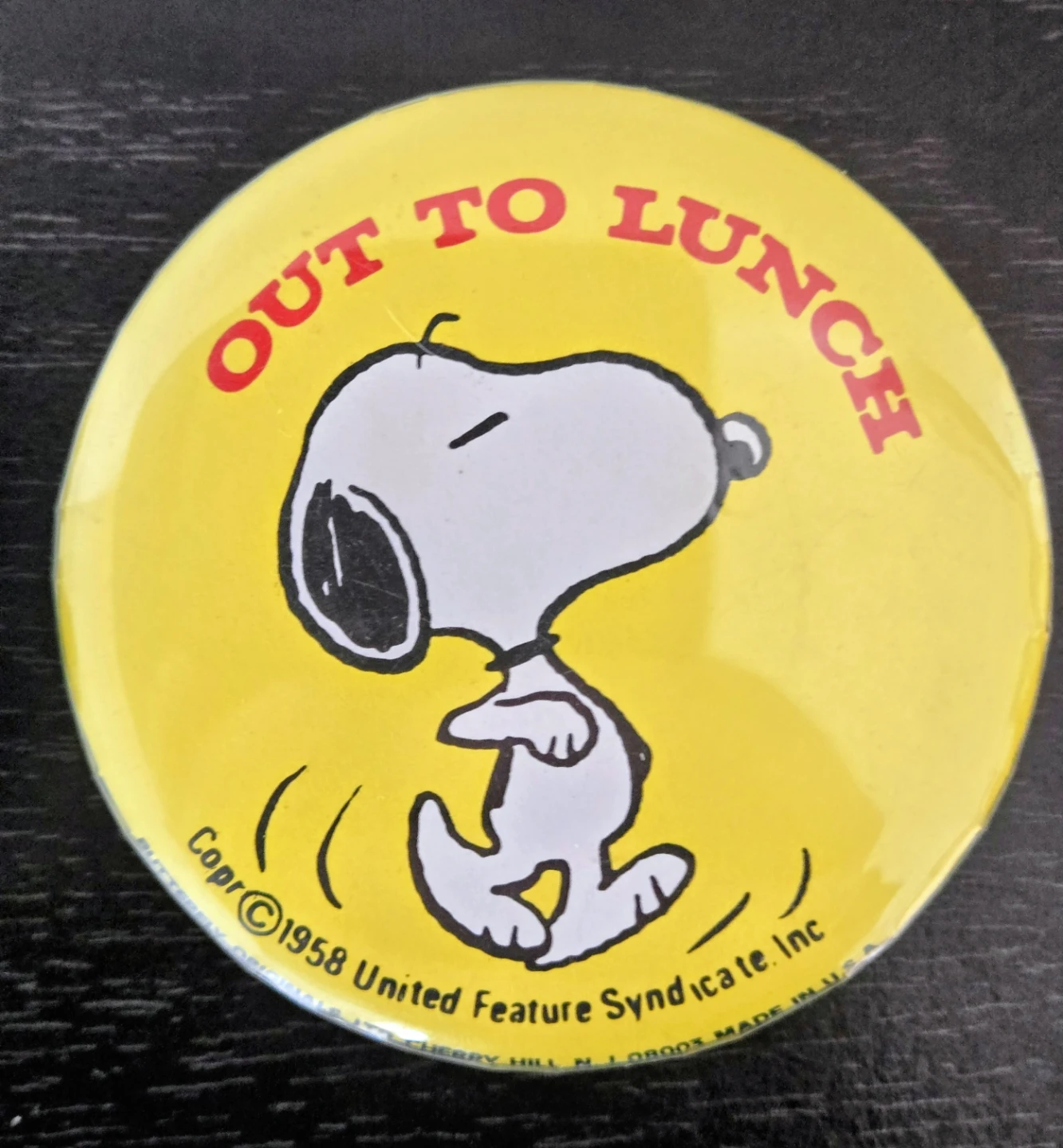 1952-65 Vintage 18 pc. Snoopy/Peanuts Buttons - photo 4