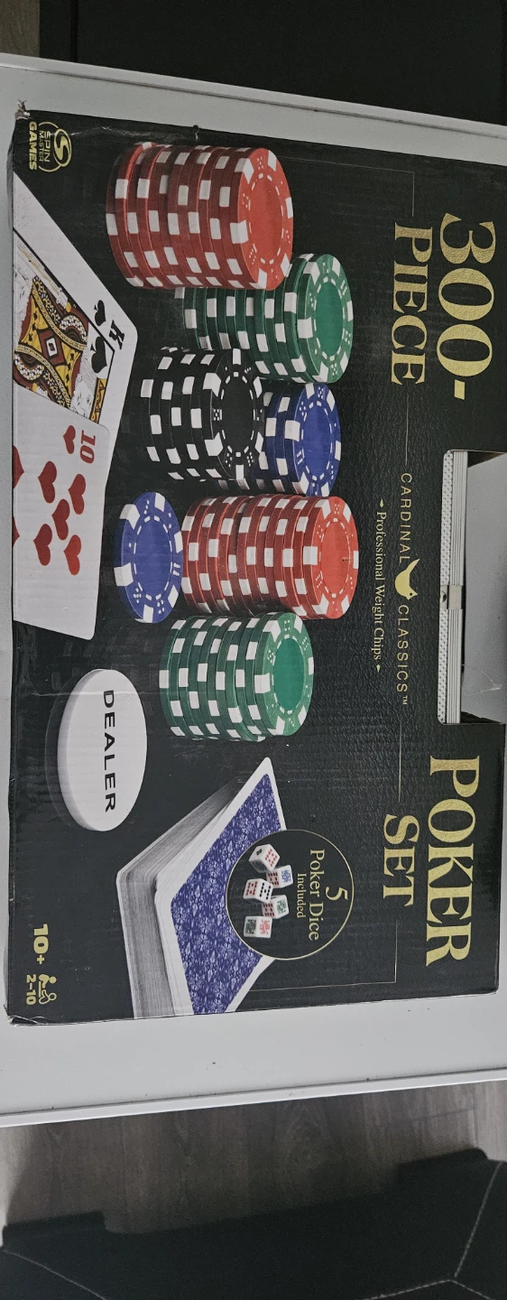 Cardinal Classics 300-Piece Poker Set