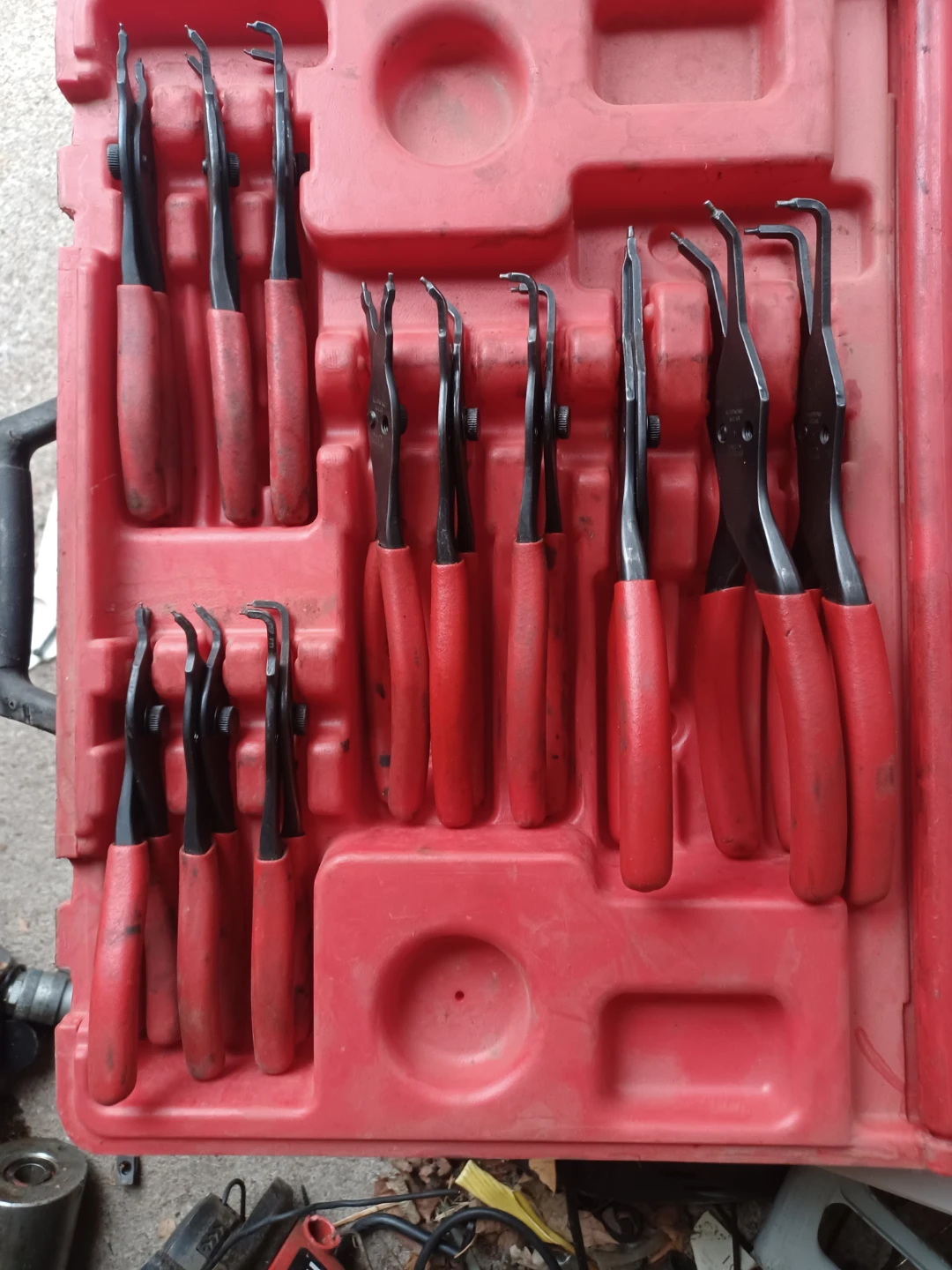 12 piece Snap-on snap ring pliers set