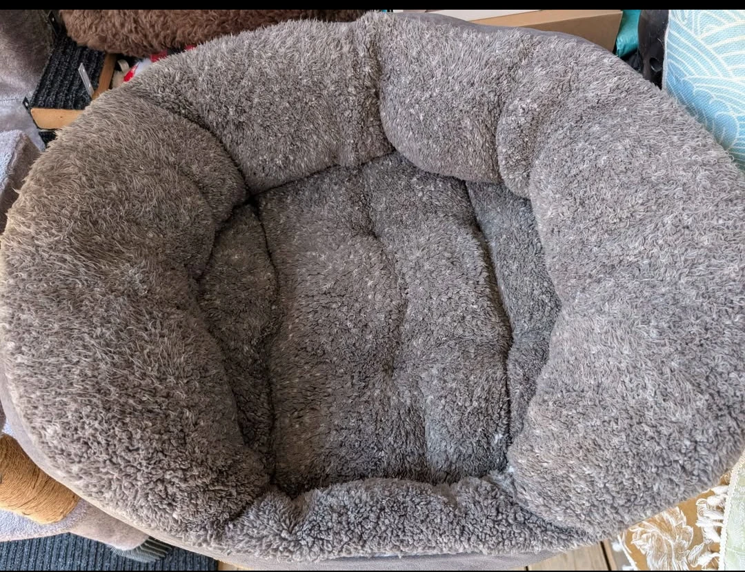 Grey Plush Pet Bed