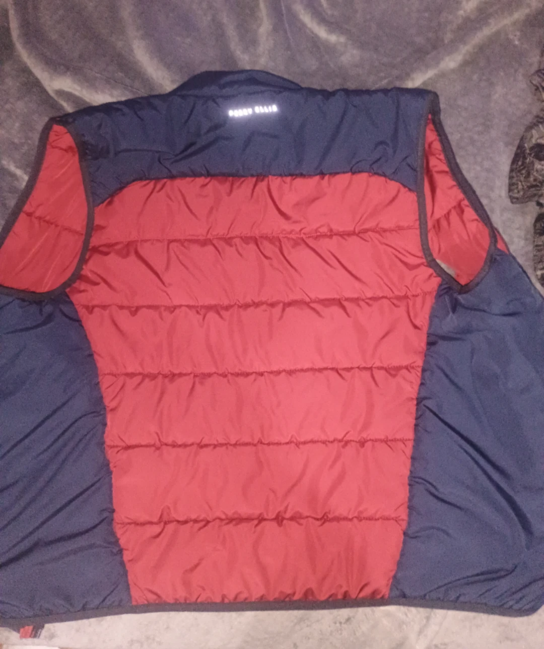Perry Ellis Puffer Vest - photo 2