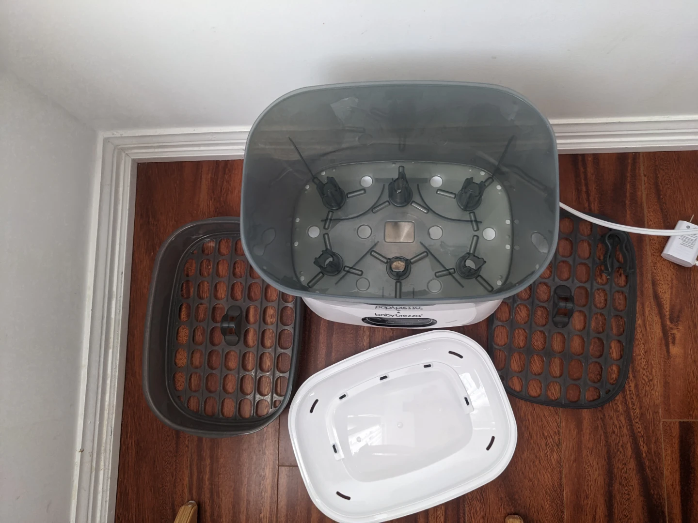 Baby Brezza Sterilizer and Dryer for baby bottles - photo 5