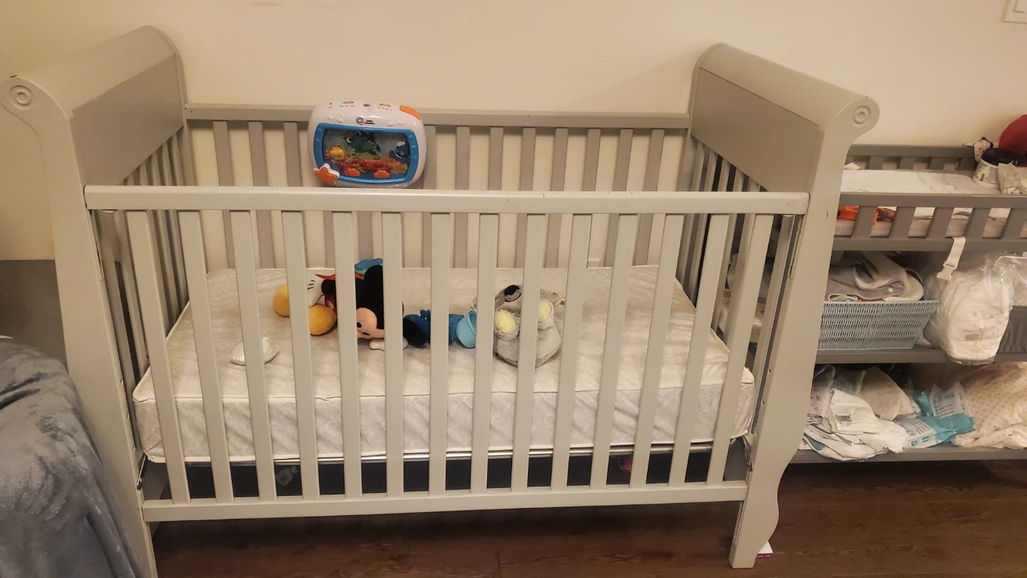Baby Crib - photo 2