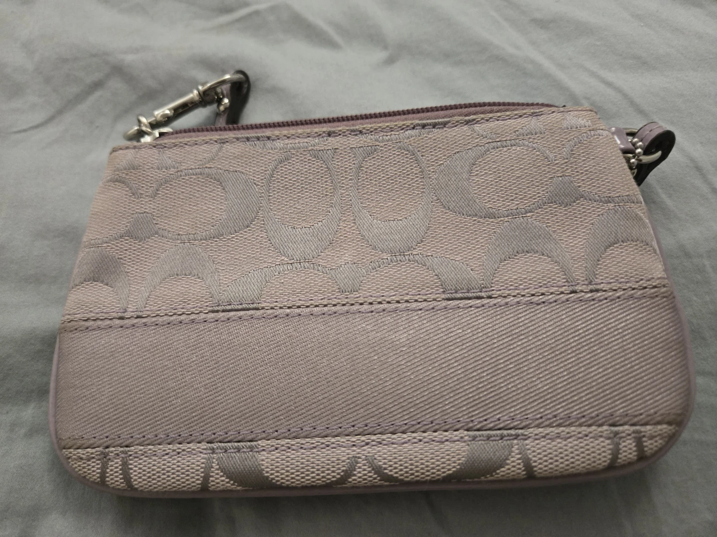 2 coach wriatlet purses - photo 2