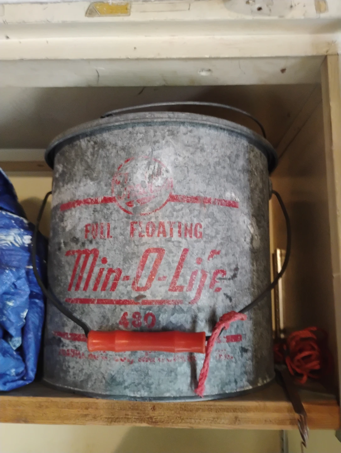 Vintage Min-O-Lize Galvanized Bucket