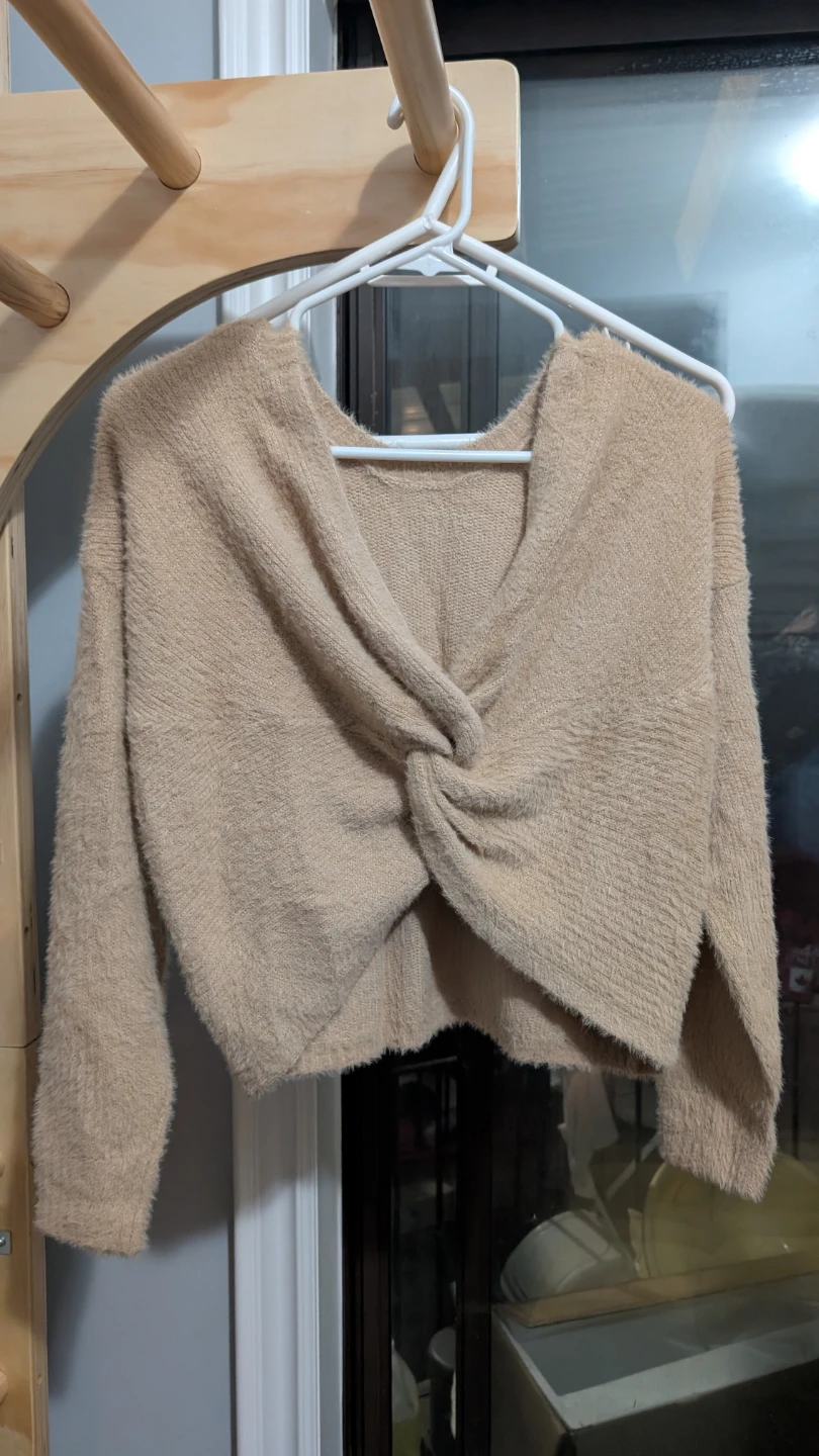 Hollister Fuzzy Twist Front Sweater - photo 2