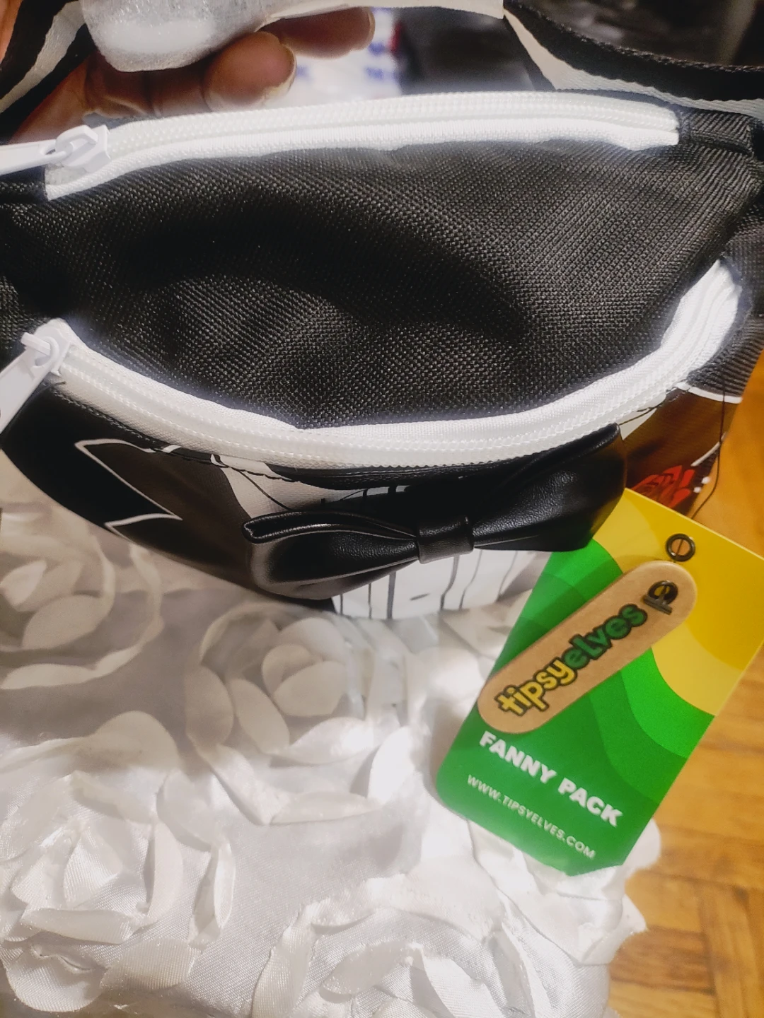Fanny pack with a suit look new - photo 3