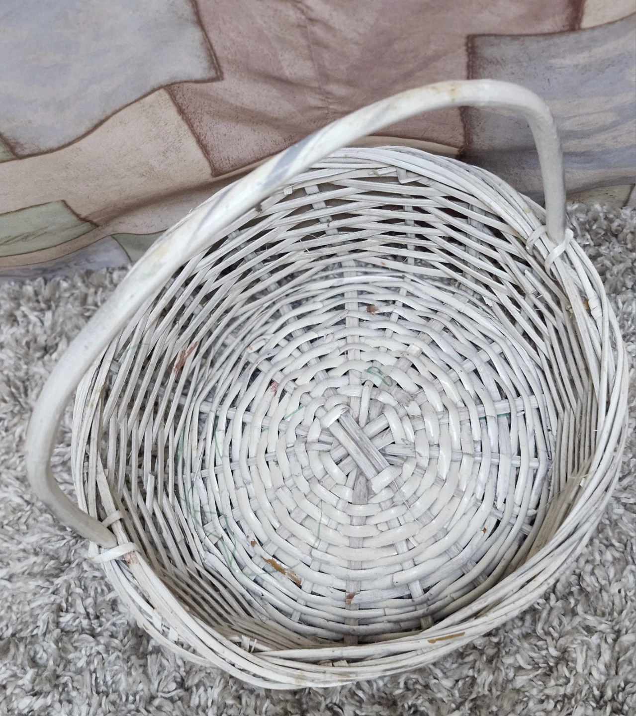 White Woven Basket with Handle - photo 2
