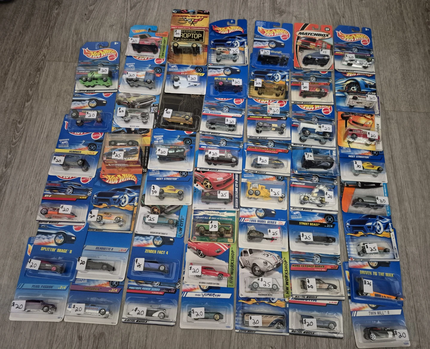 Retro Collection of Hot Wheels and Matchbox Toy Cars - photo 3