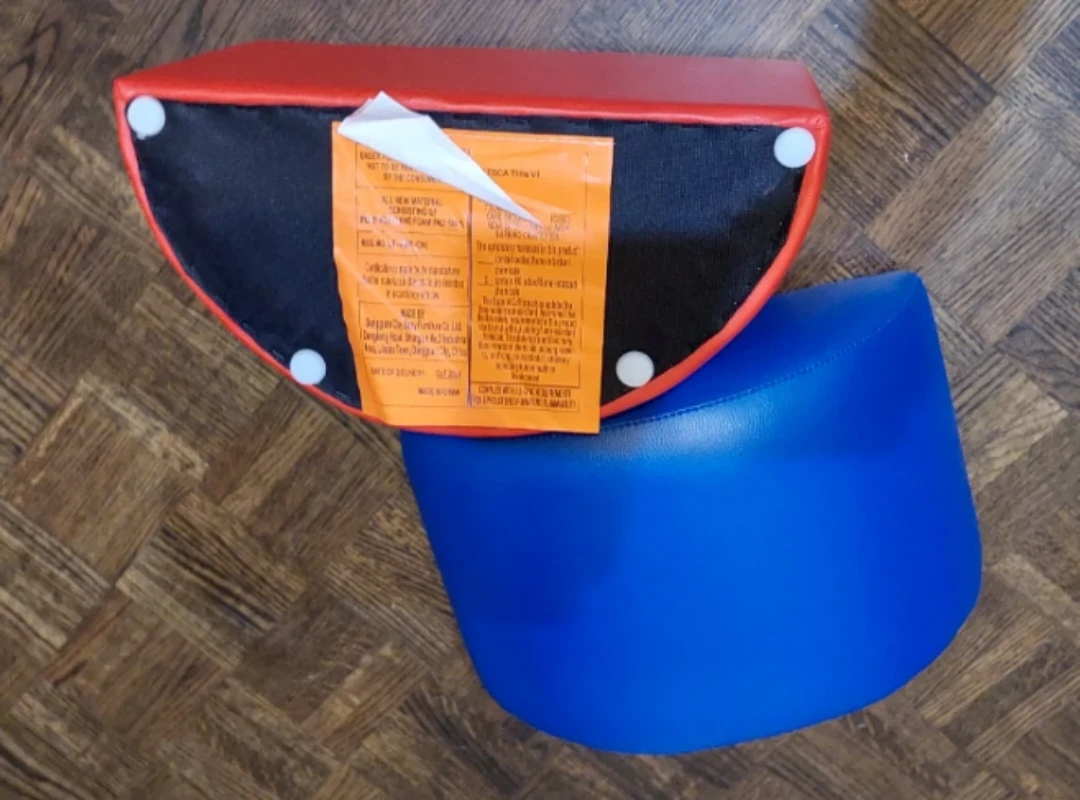 Blue and Red Half-Circle Ottoman - photo 4