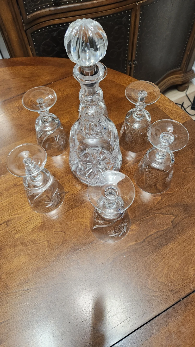 Crystal Decanter and Glasses Set - photo 3
