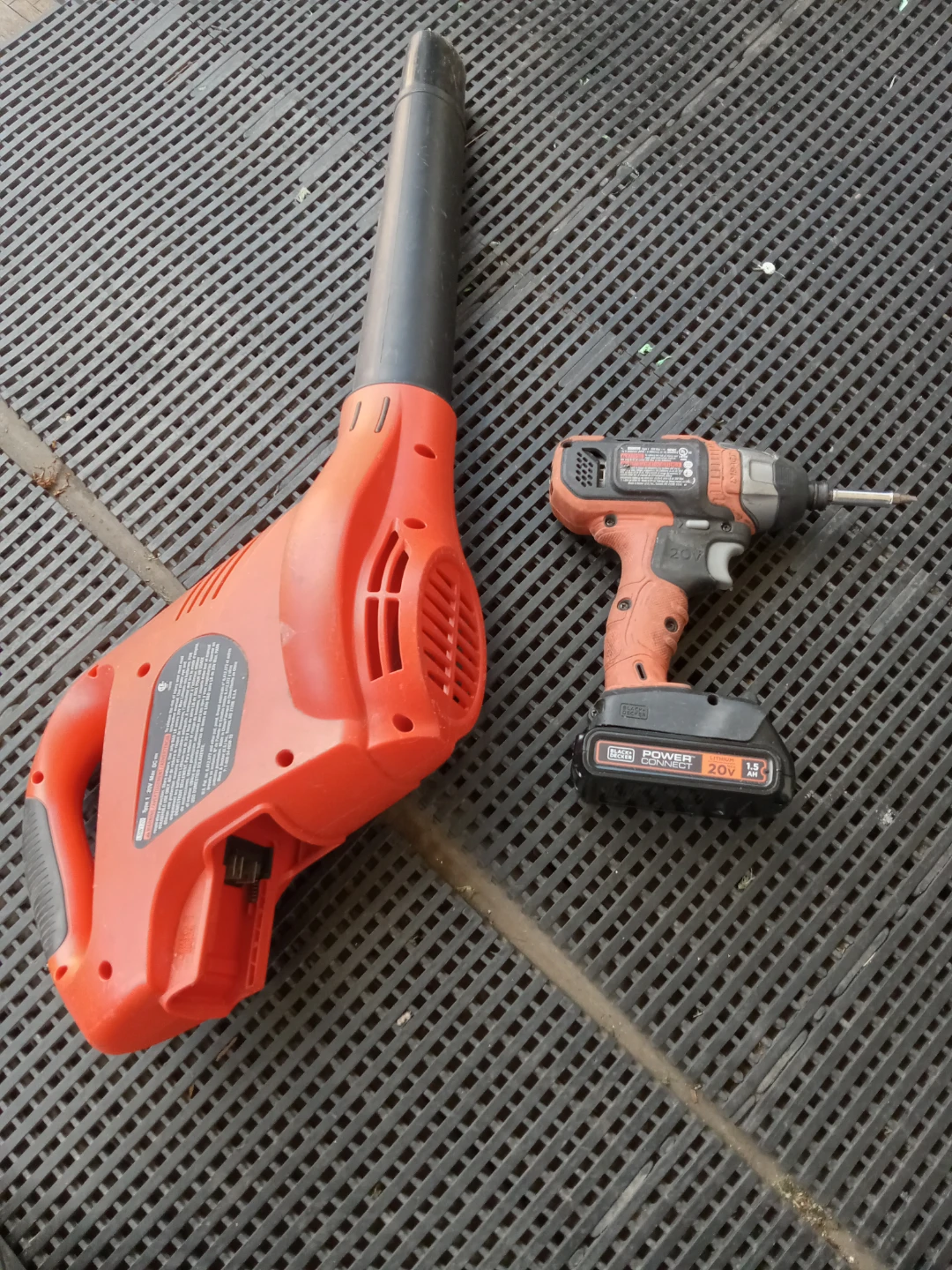 Black+Decker Leaf Blower & 20V Impact Driver