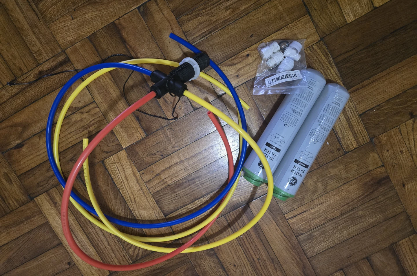 GE Water Filter System with FQK2J Replacement Cartridges - photo 3
