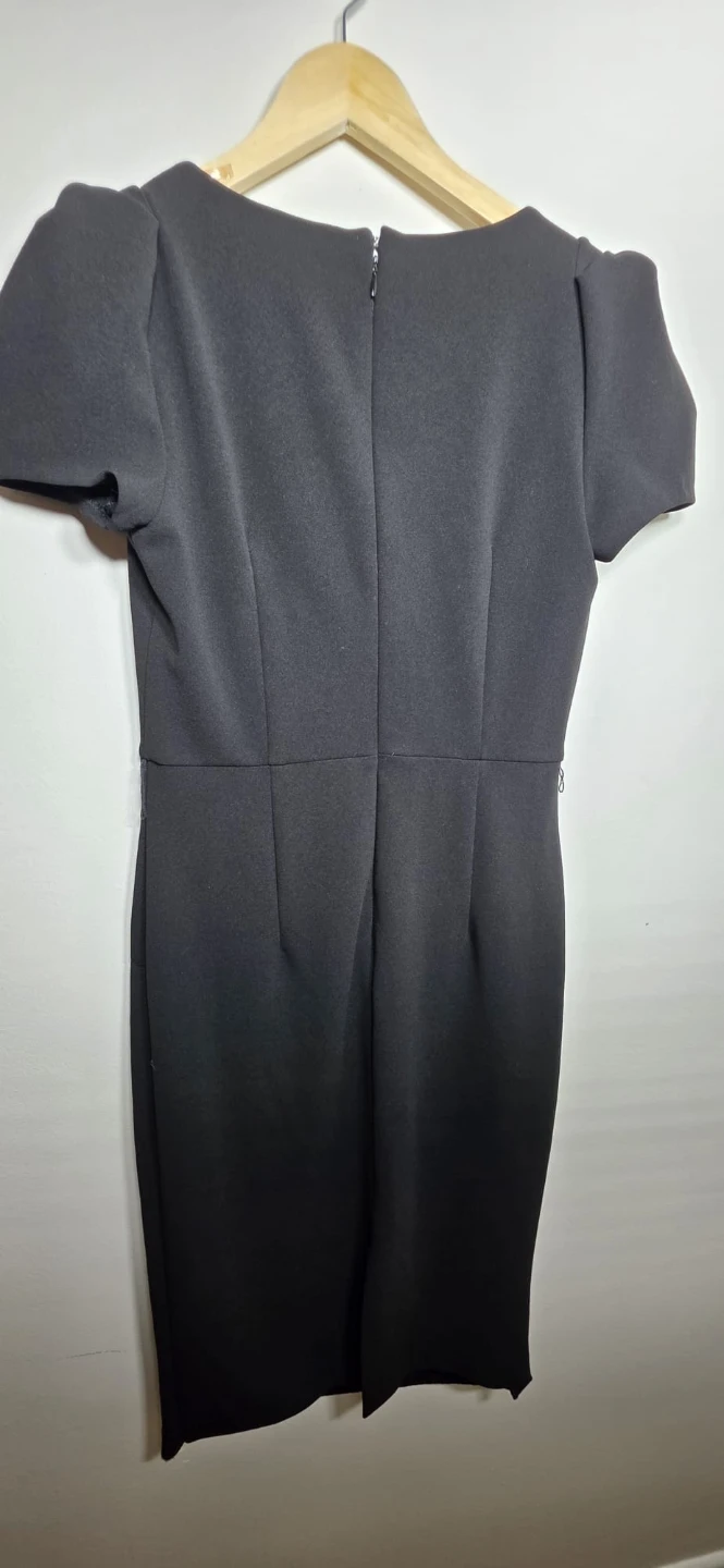 LE CHATEAU Black Sheath Dress - photo 2