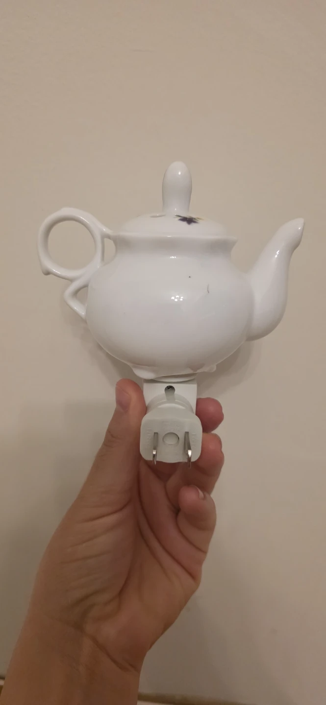 Teapot Shaped Night Light - photo 4