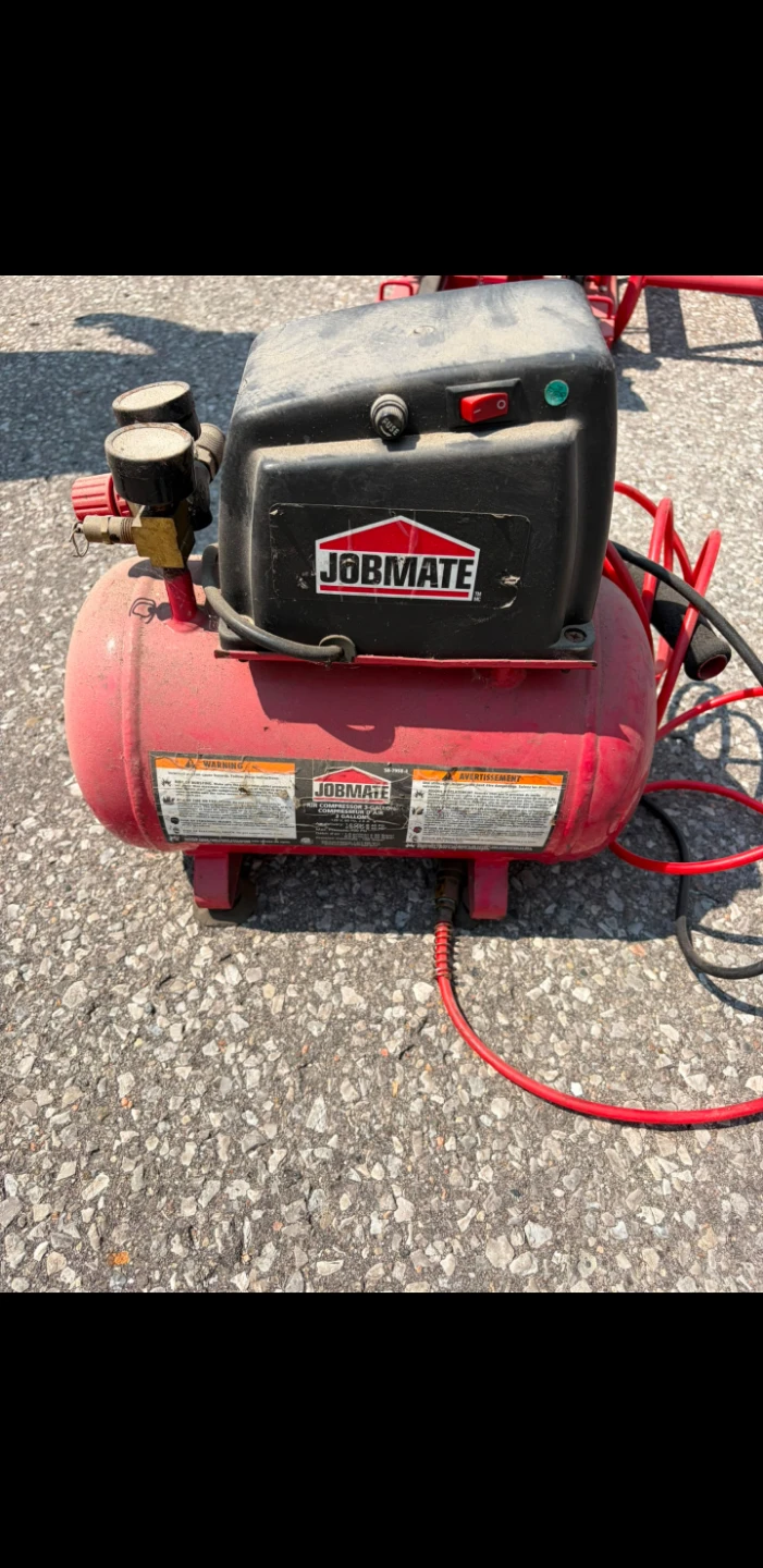 Jobmate Air Compressor - 2 Gallons