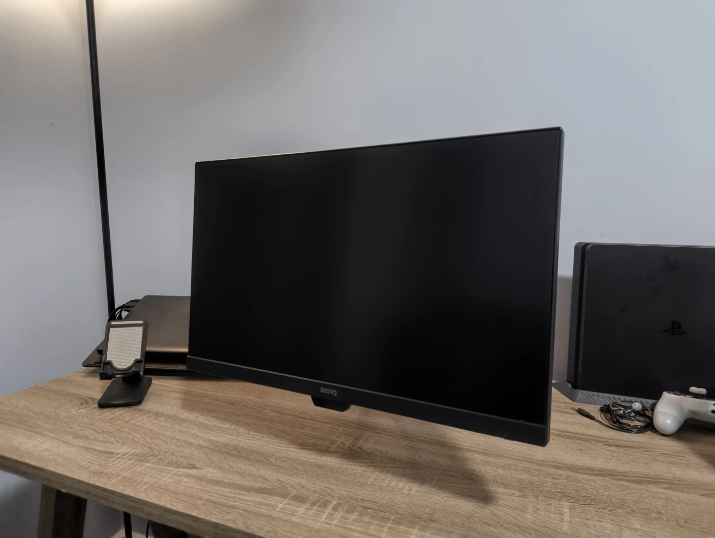 BenQ Monitor WITH MONITOR ARM - photo 2