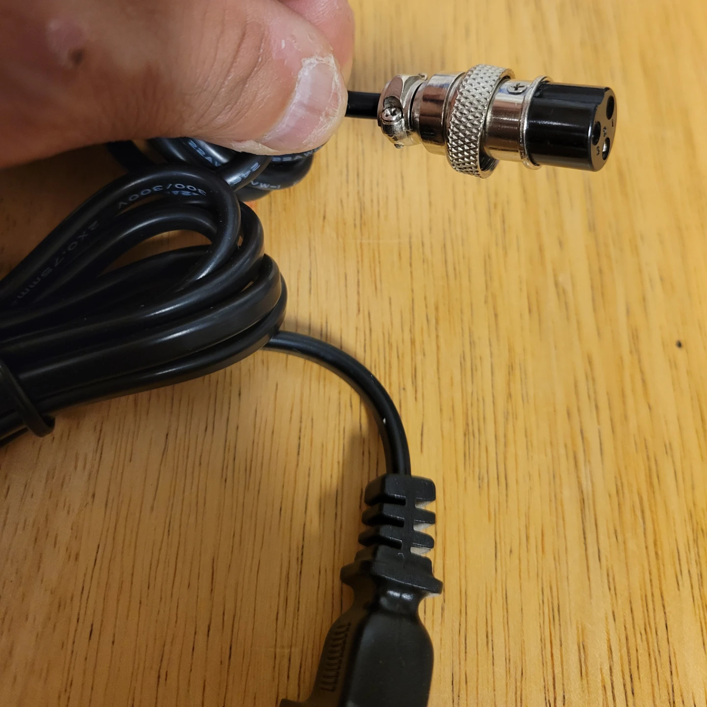 3PIN AC Adapter YAMAHA MG82CX F4 F7 CT6 CT8 Mixer Power Supply - photo 2