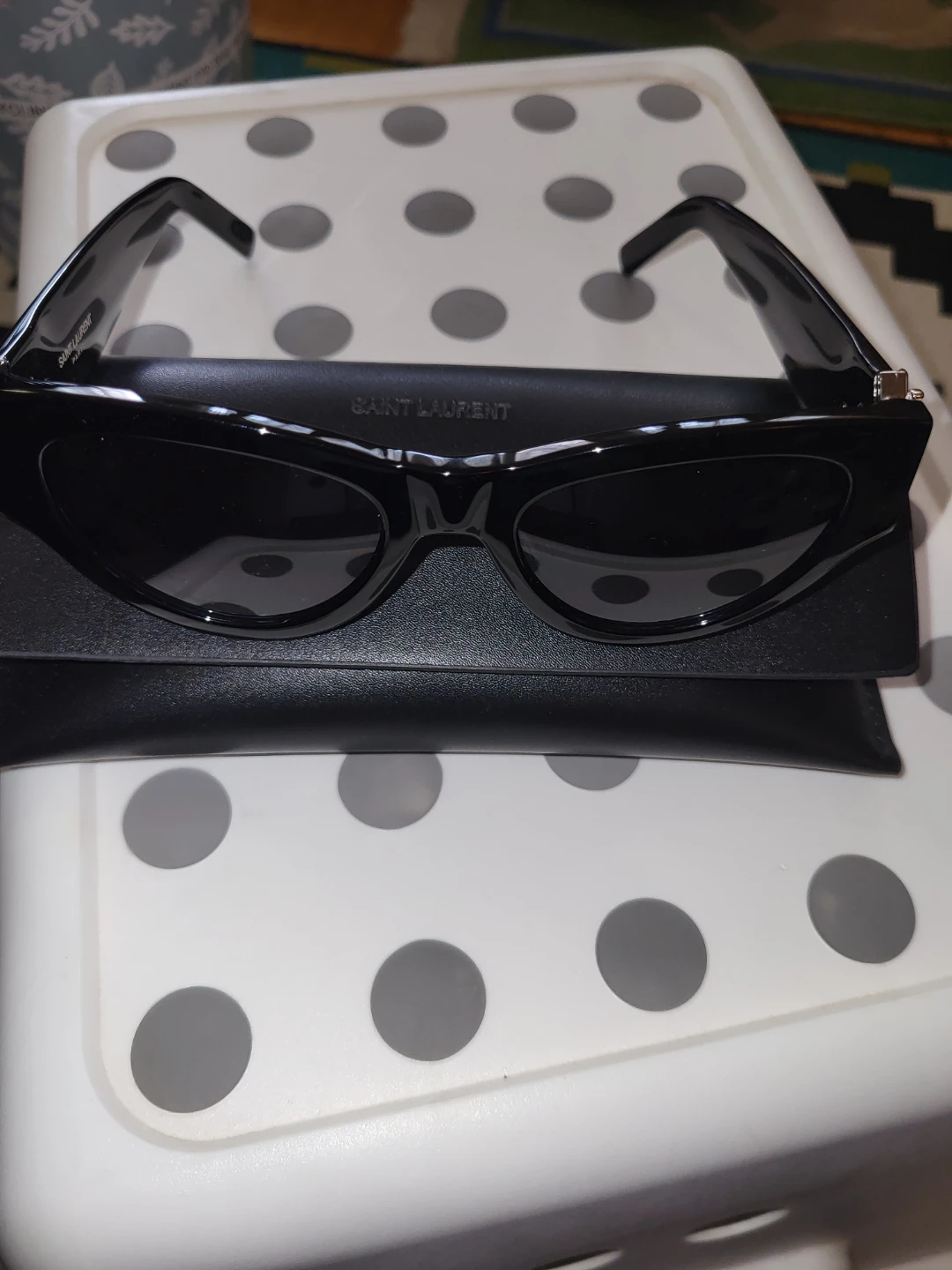 Saint Laurent Sunglasses - photo 4