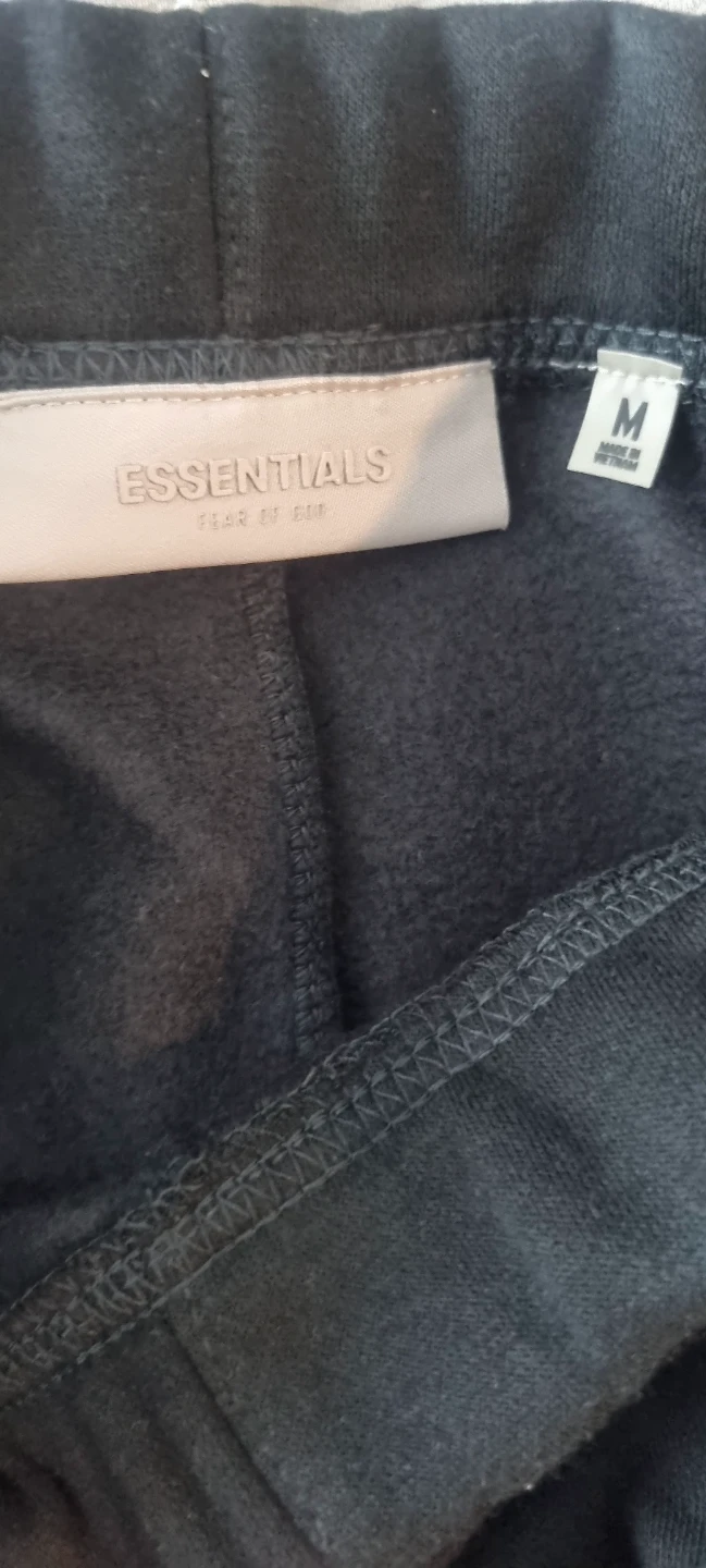 Black essential shorts - photo 5