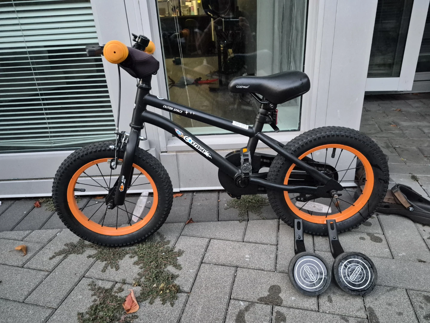 Costway Outer Space Kids Bike with Training Wheels