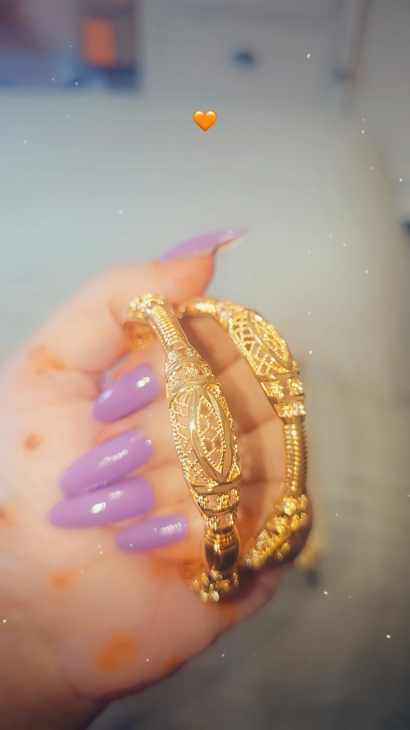 24 karat Gold plated Bangles set of 2 - photo 4
