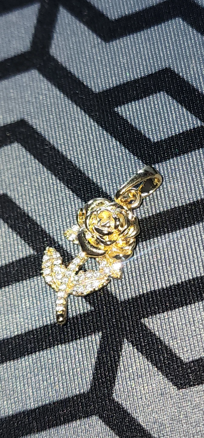 Gold plated Rose Pendant with crystals - photo 2