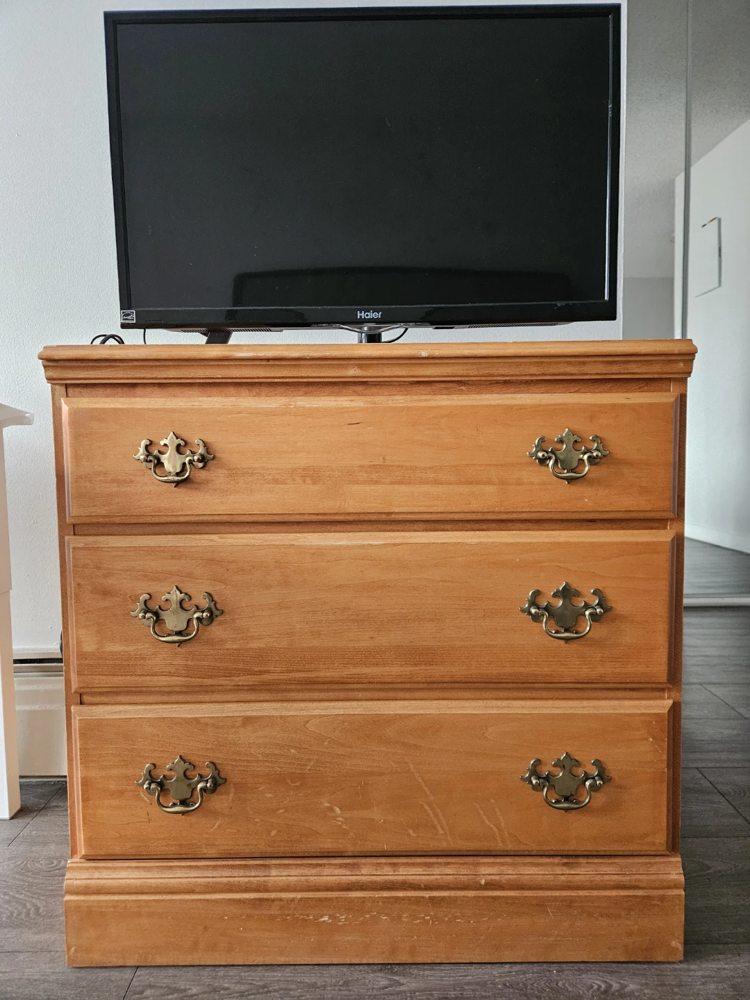 Wooden 3-Drawer Chest with TV