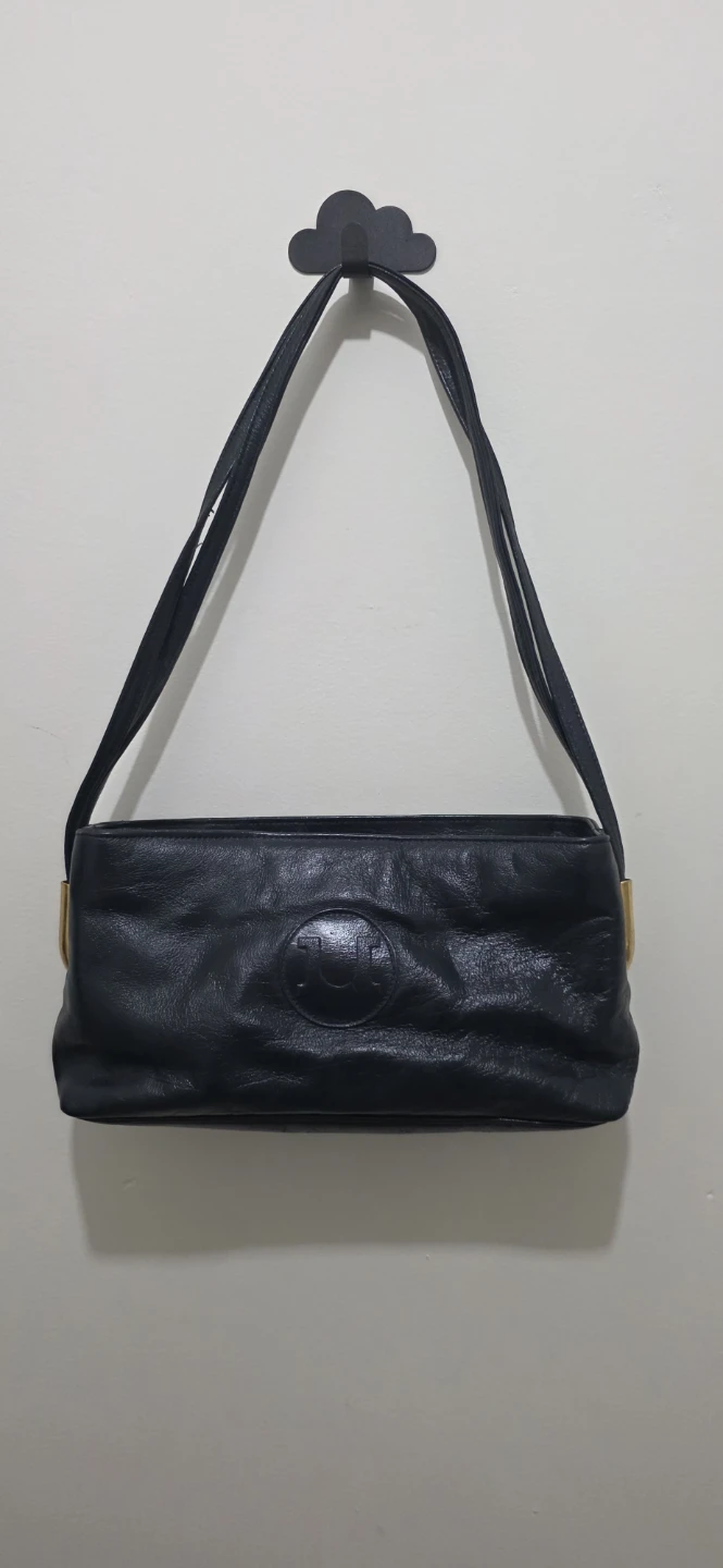 Lomia leather bag European 90s Baguette bag
