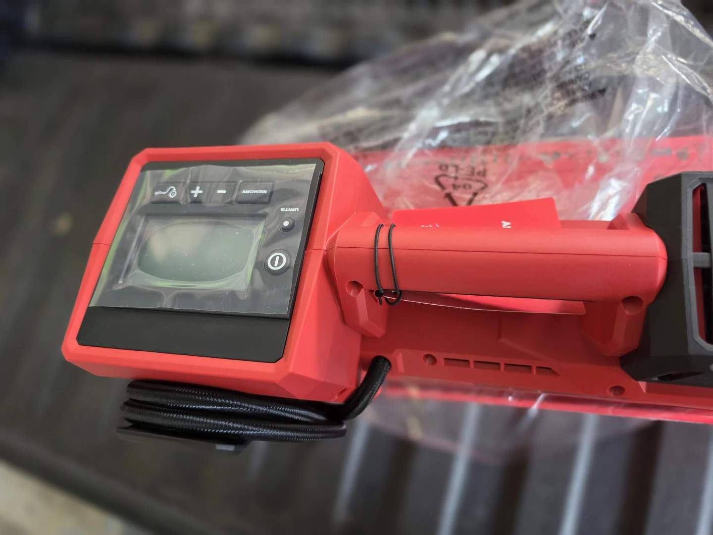 Milwaukee M18 Inflator (Tool-Only) - photo 2