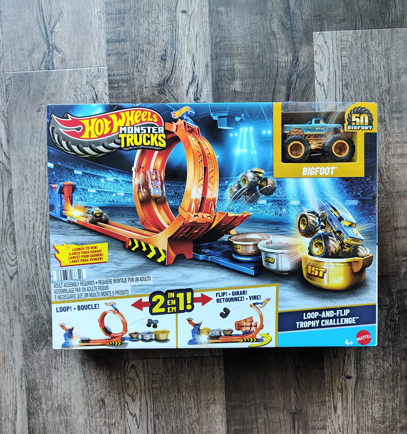 New sealed Hot Wheels playset