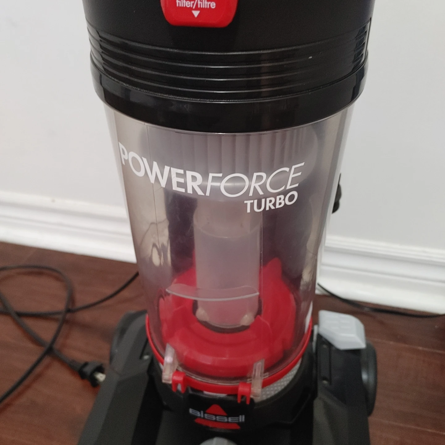 Bissell PowerForce Turbo Vacuum Cleaner - photo 4