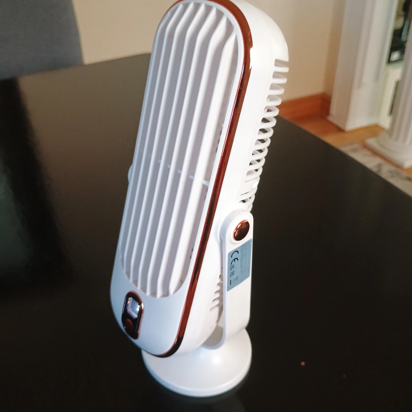 White and Rose Gold Portable Desk Fan - photo 2