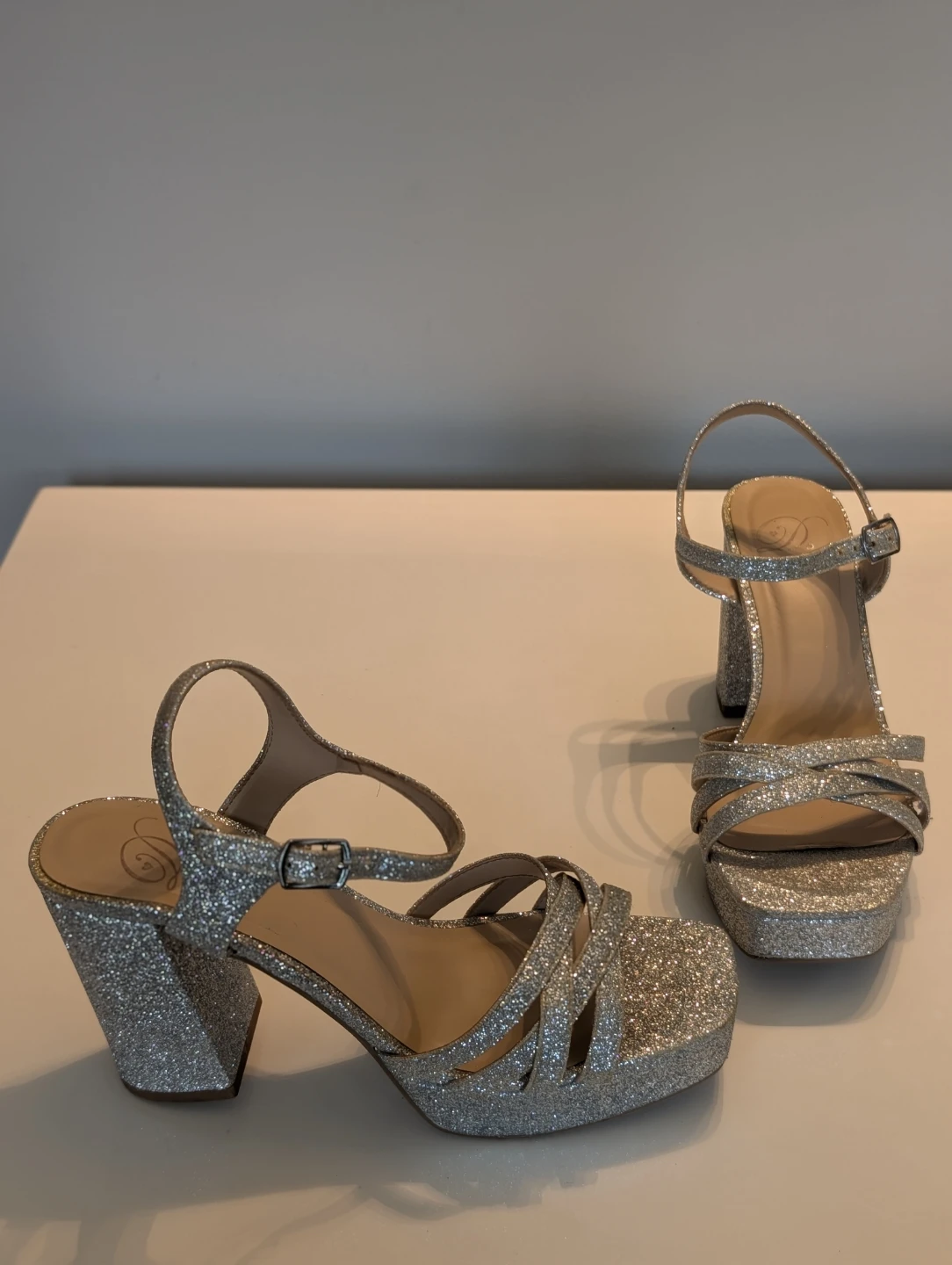 Heart in D Platform Heels!