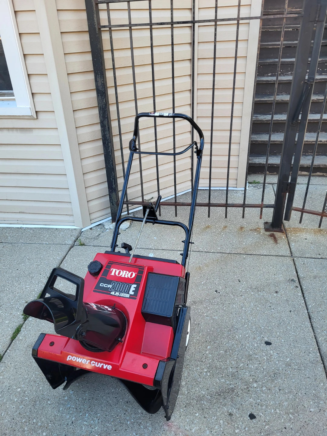 Snowblower Toro In Excellents Conditions - photo 3