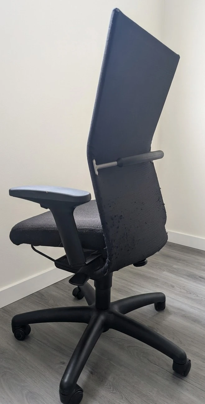 Black Office Chair - photo 3