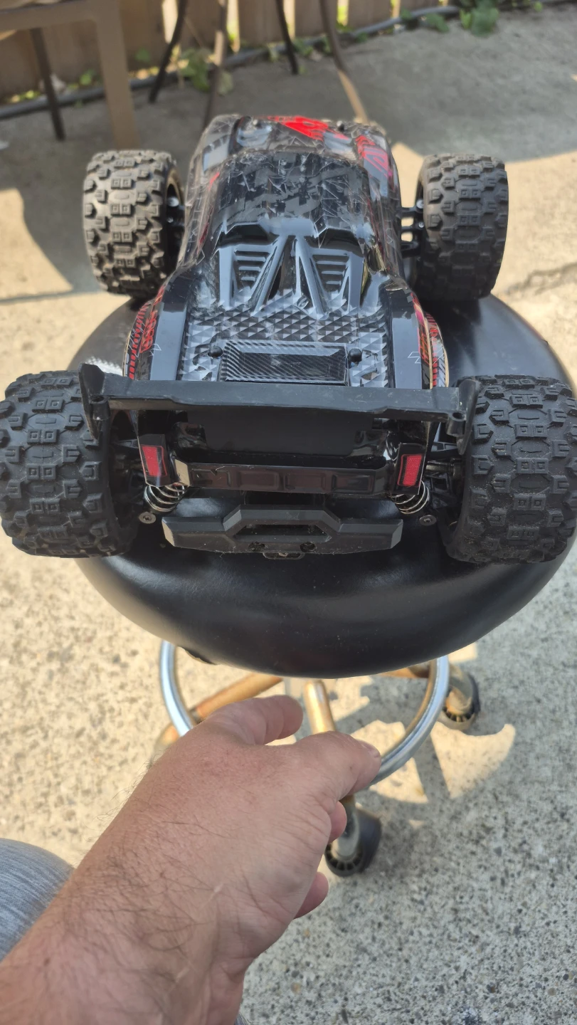 RC  Truck 70km/hr+ very fast - photo 4